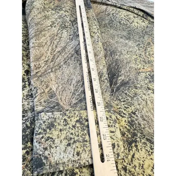 Mossy Oak Mens Camouflage Long Sleeve Chest Pockets ButtonDown Shirt LargeLong - Picture 13 of 13